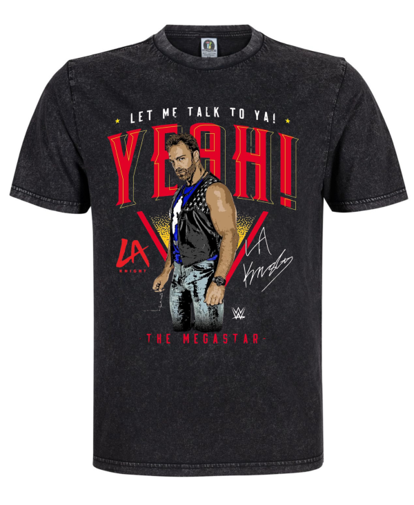 Polera WWE LA Knight 'YEAH!' – Mineral Wash