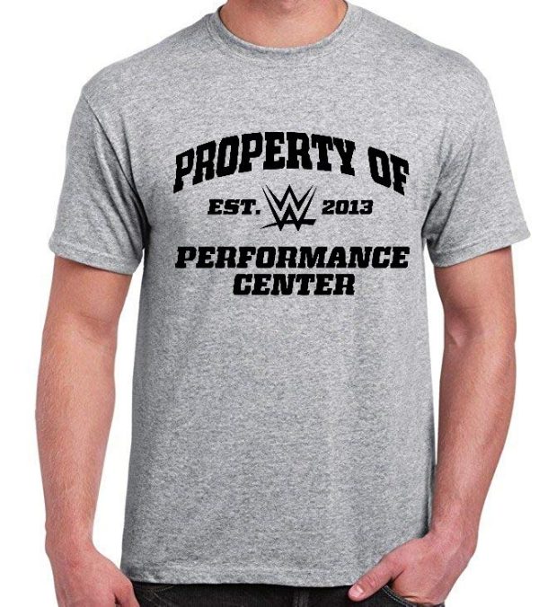 Polera "Property of WWE Performance Center"